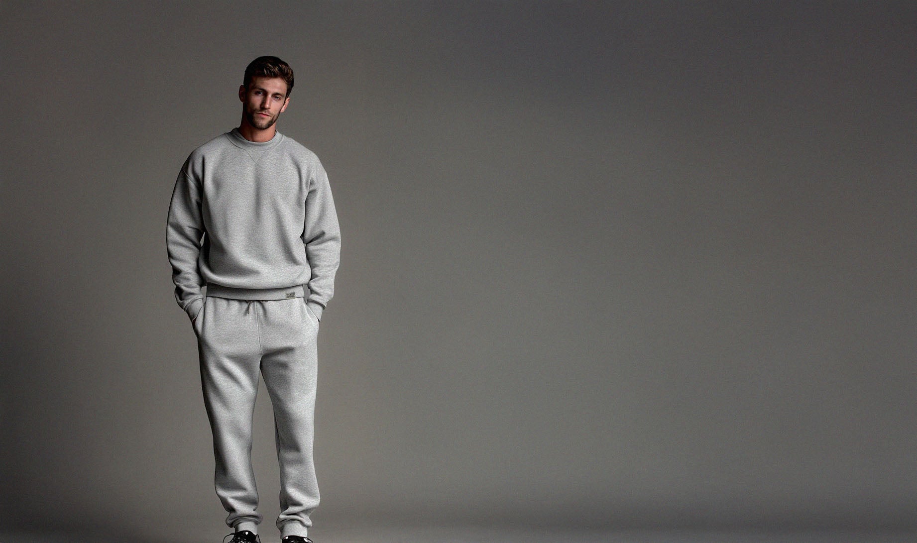 slider image slider_item_akVjBN